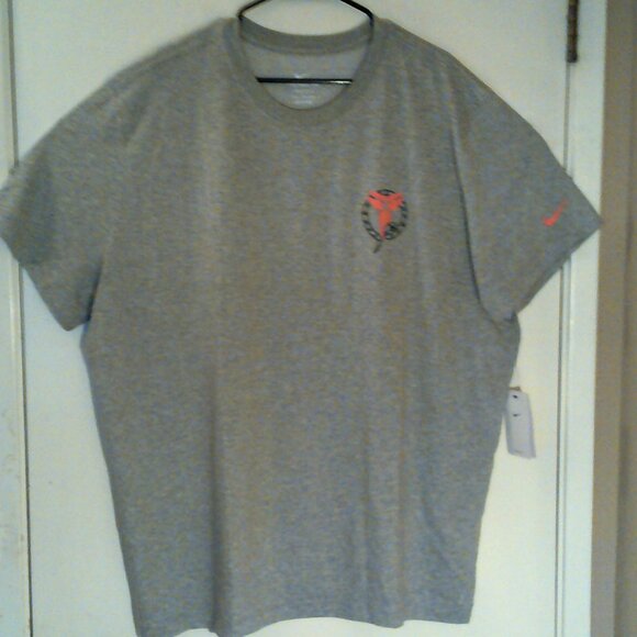 NEW NIKE Dri-FIT "Kobe Bryant Stockings Tee" MEN'S GREY T-SHIRT 2XL HV5150-063 - Picture 1 of 6